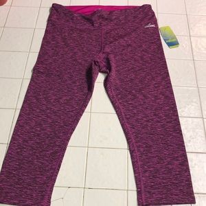 NWT Spalding size large leggings
